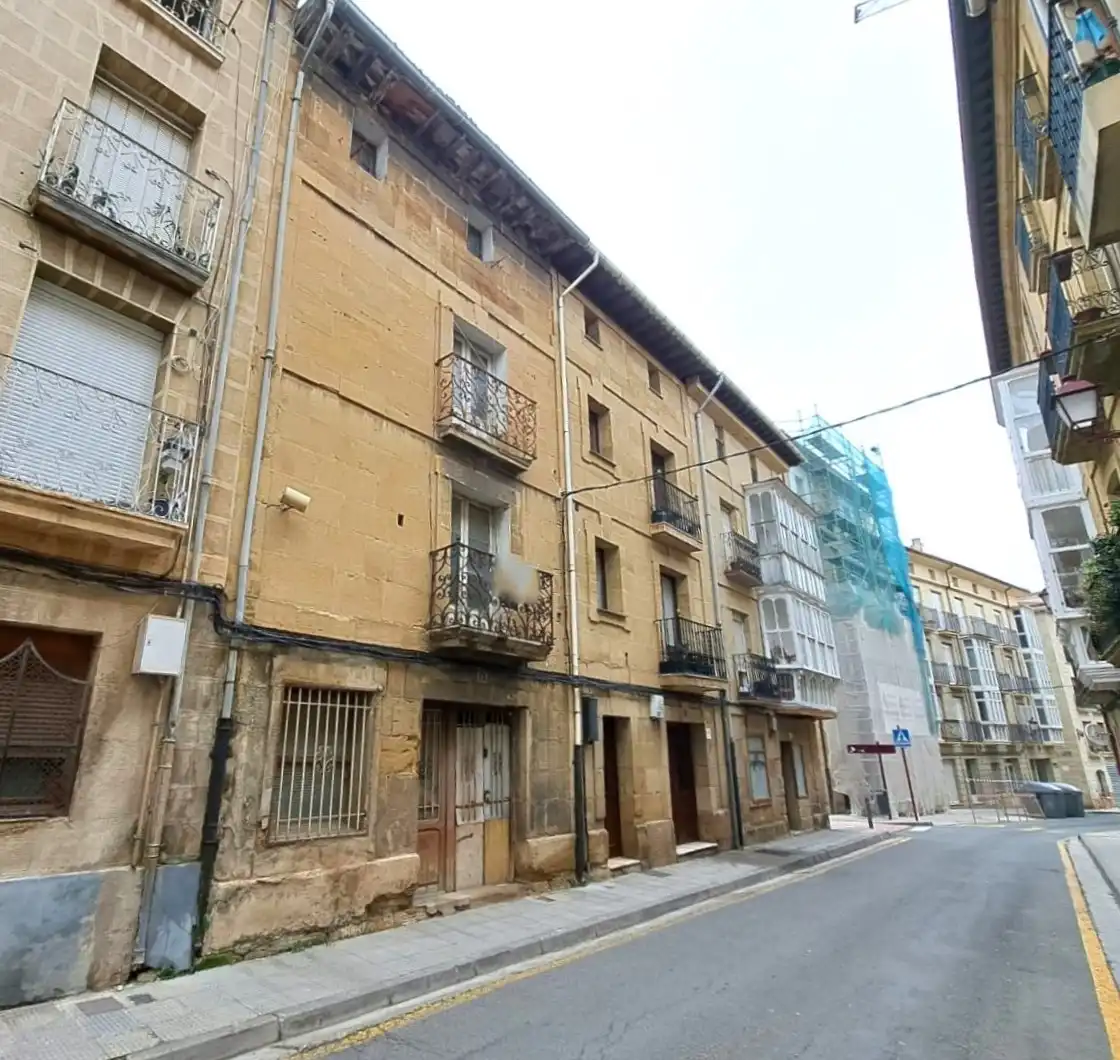 Casa rústica con terraza en venta en Calle Conde de Haro, imagen 3