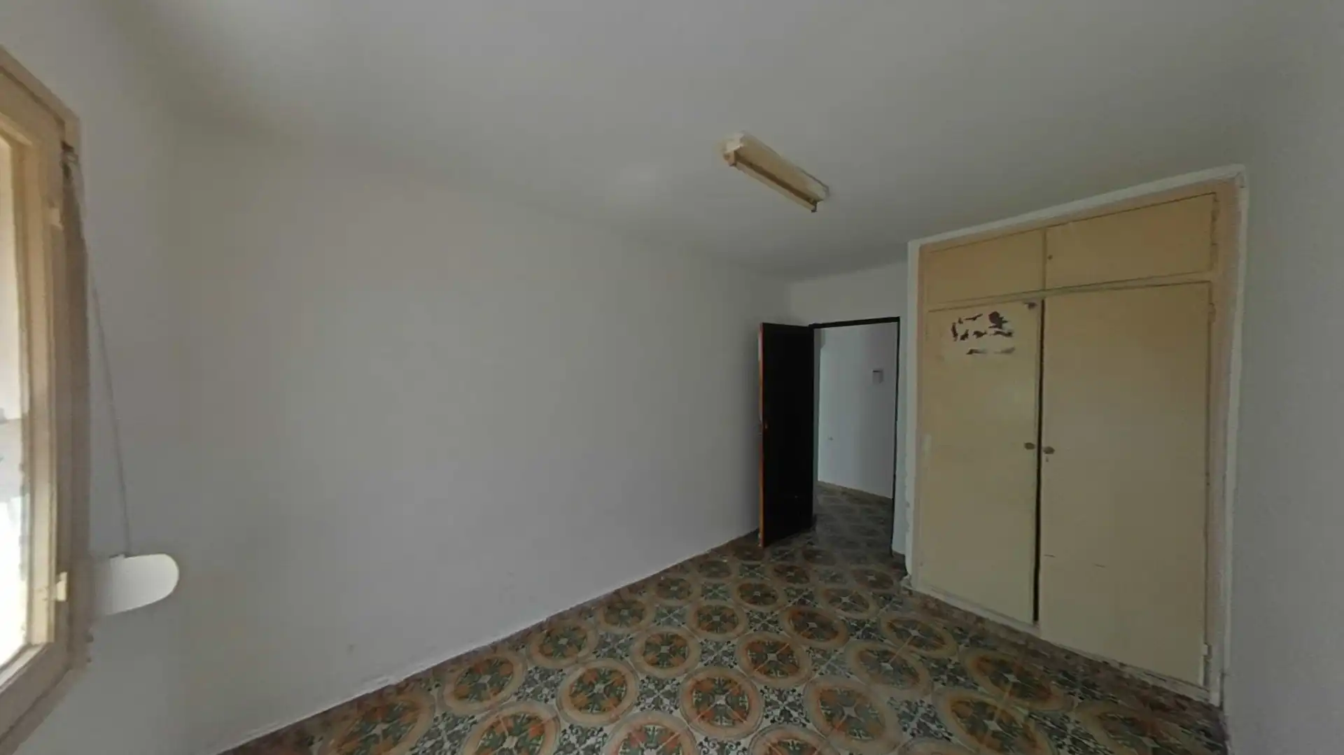 Piso en venta en Valencia con Aire acondicionado, Balcón y Alarma