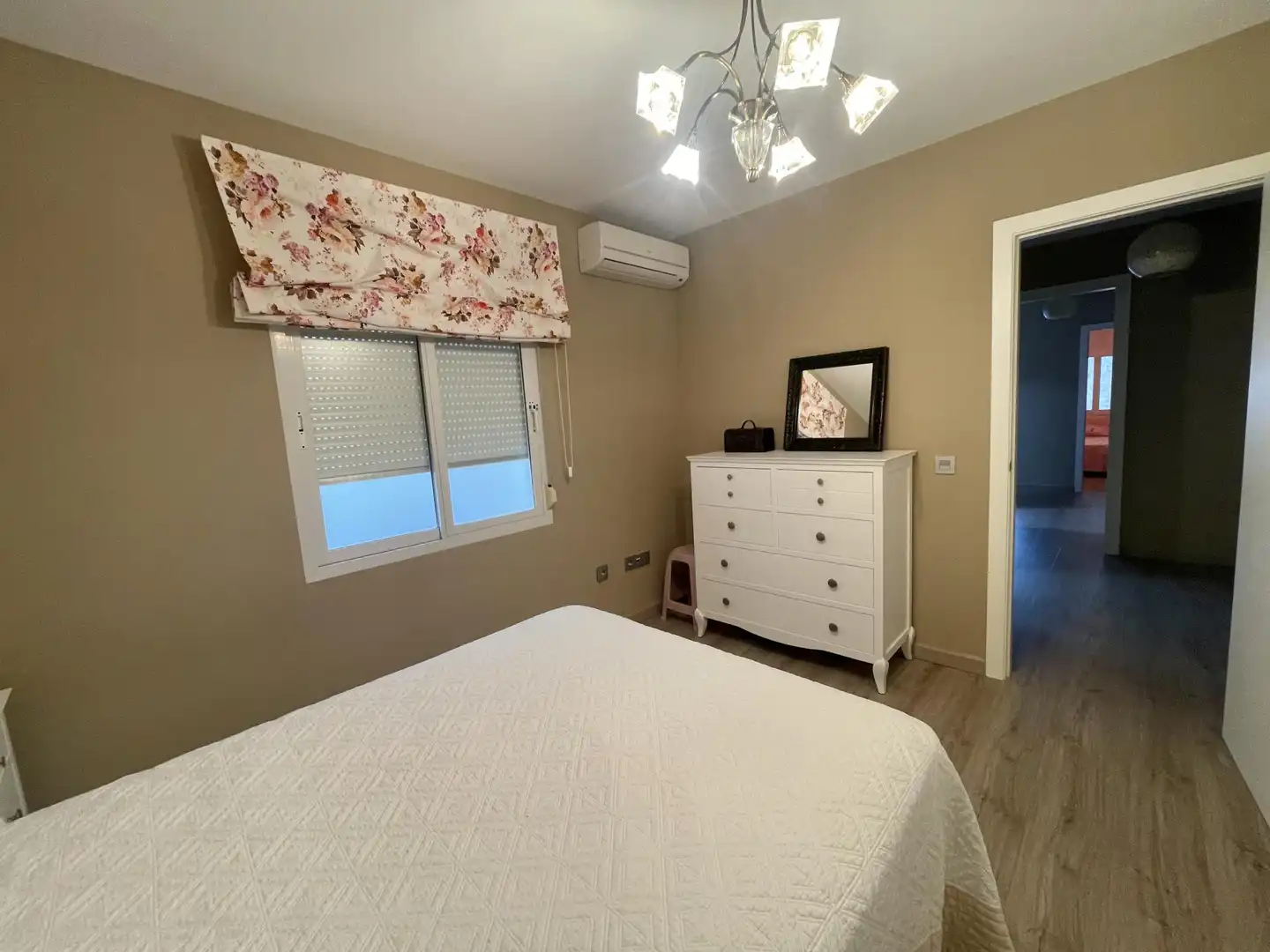 Habitación de Apartamento de alquiler en Torrevieja