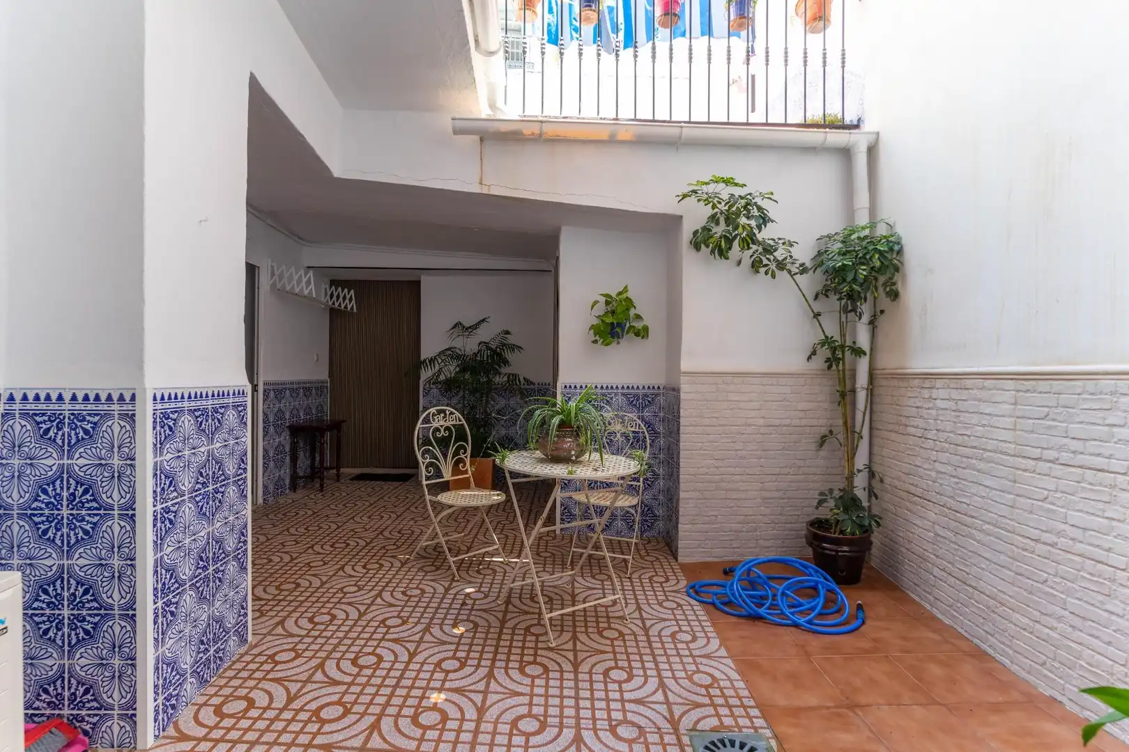 Terrasse von Erdgeschoss zur Miete in Alhaurín El Grande mit Terrasse, Abstellraum und Möbliert
