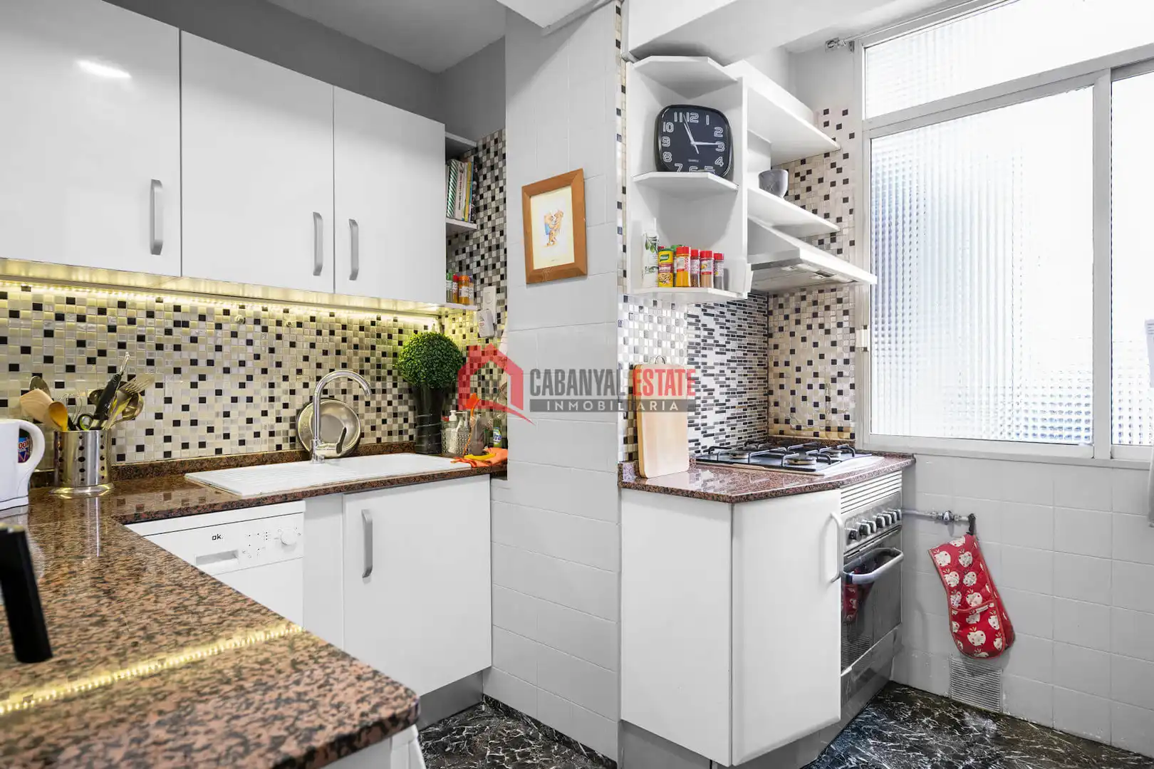 Cocina de Apartamento en venta en Valencia con Aire acondicionado, Terraza y Amueblado