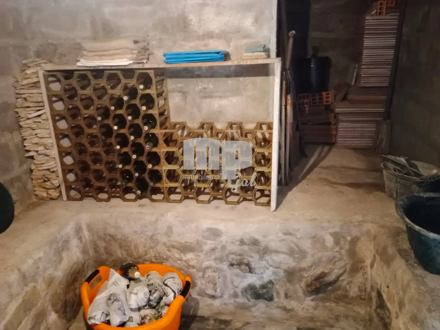 Casa o chalet en venta en Redondela con Calefacción, Jardín privado y Trastero