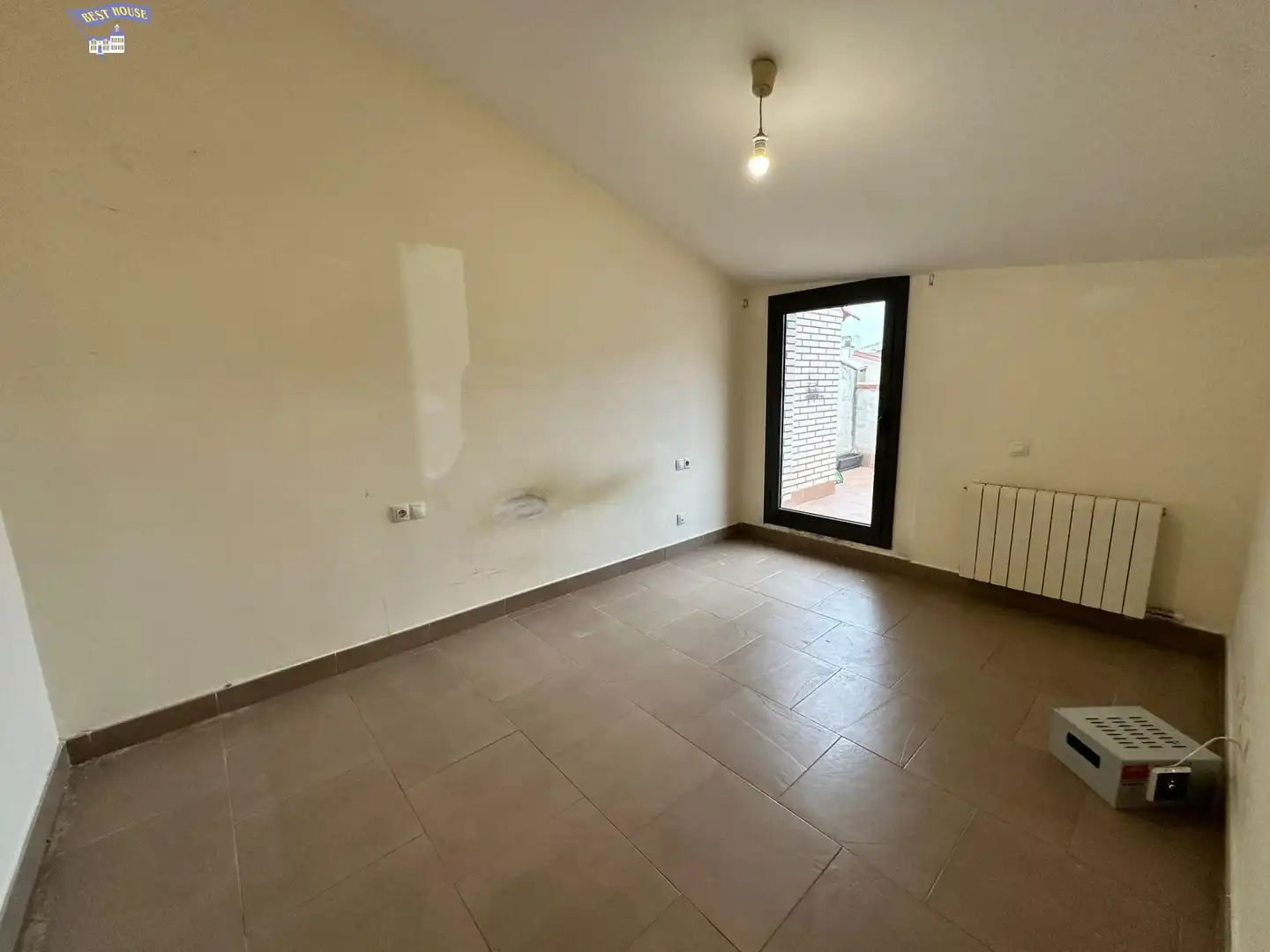 Bedroom of Flat for sale in Rubí  with Heating, Terrace and Balcony