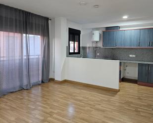 Bedroom of Flat to rent in  Murcia Capital  with Parquet flooring, Oven and Washing machine