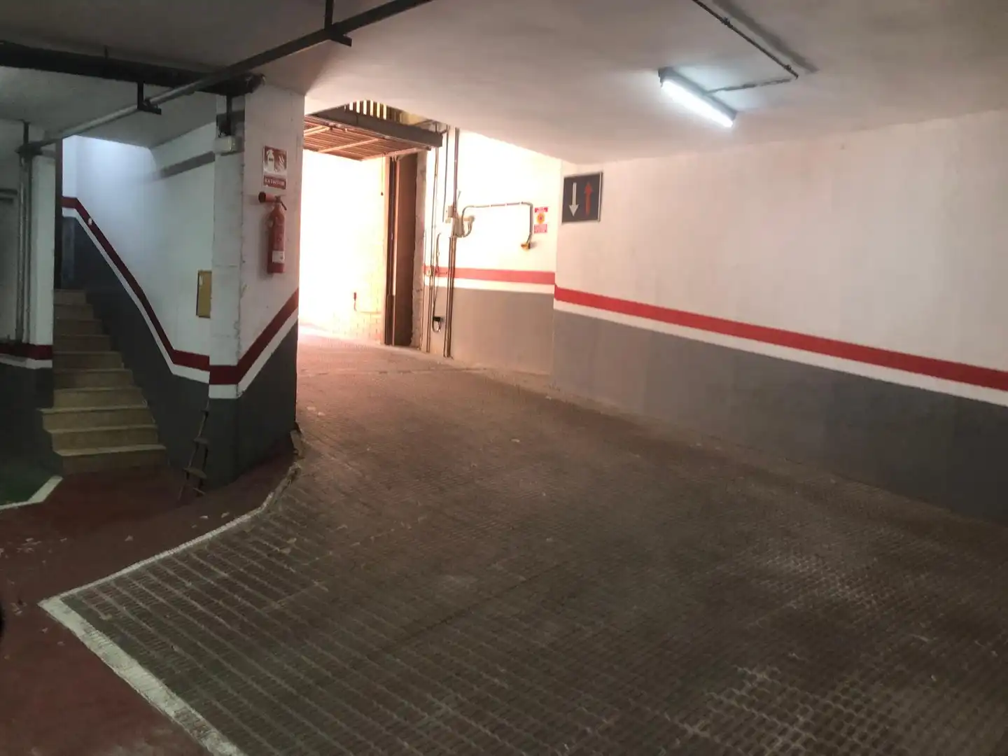 Aparcament de Dúplex en venda en Sant Feliu de Llobregat amb Calefacció, Terrassa i Traster