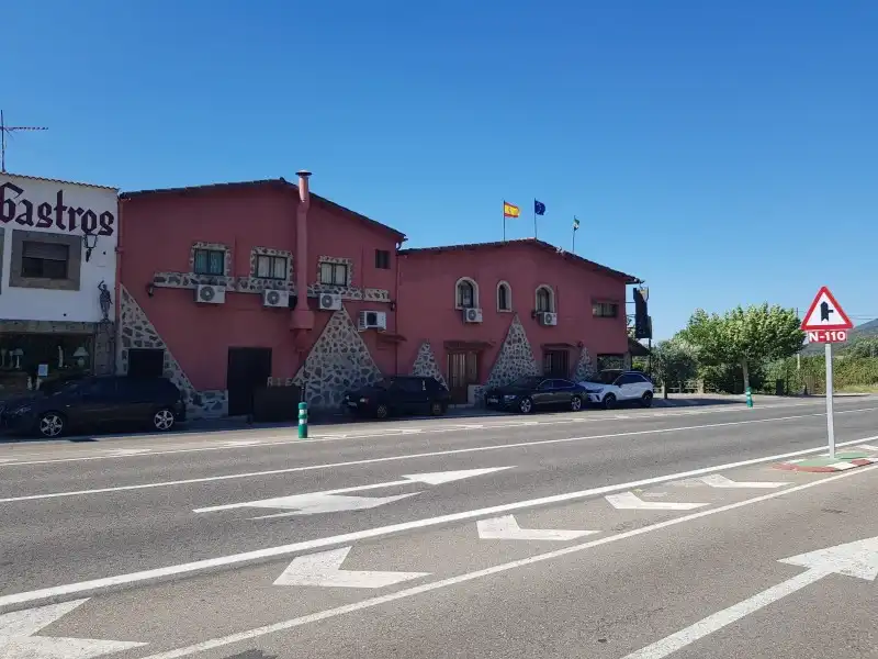 Vista exterior de Casa o chalet en venta en Cabezuela del Valle con Aire acondicionado, Calefacción y Terraza