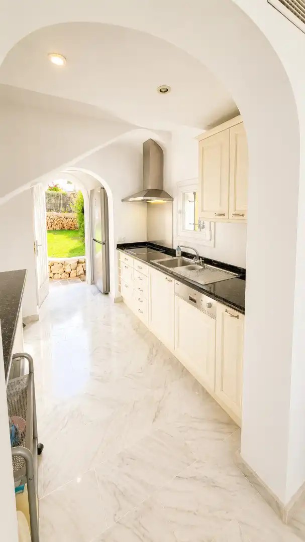 Detached house with terrace for sale in Carrer Baixada al Port 8, imagen 20