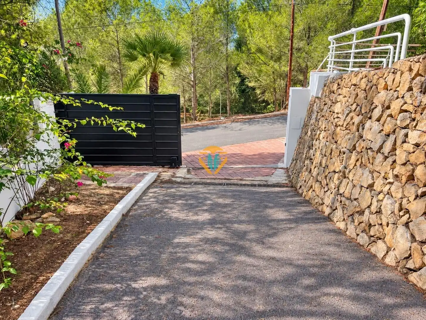 Chalet con piscina en venta en Urbanizaciones, imagen 9