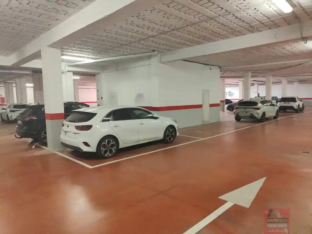 Parkplatz von Wohnungen zum Verkauf in Mijas mit Klimaanlage, Terrasse und Gemeinschaftspool