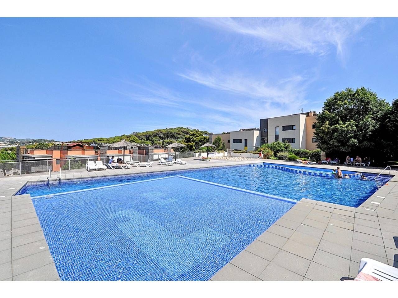 Swimming pool of Flat for sale in Lloret de Mar  with Air Conditioner, Heating and Private garden