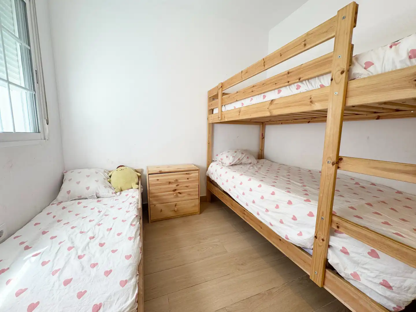 Habitación de Casa adosada en venta en Murcia con Aire acondicionado, Jardín privado y Terraza