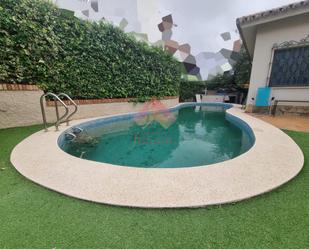 Swimming pool of House or chalet for sale in Ronda  with Heating, Private garden and Parquet flooring