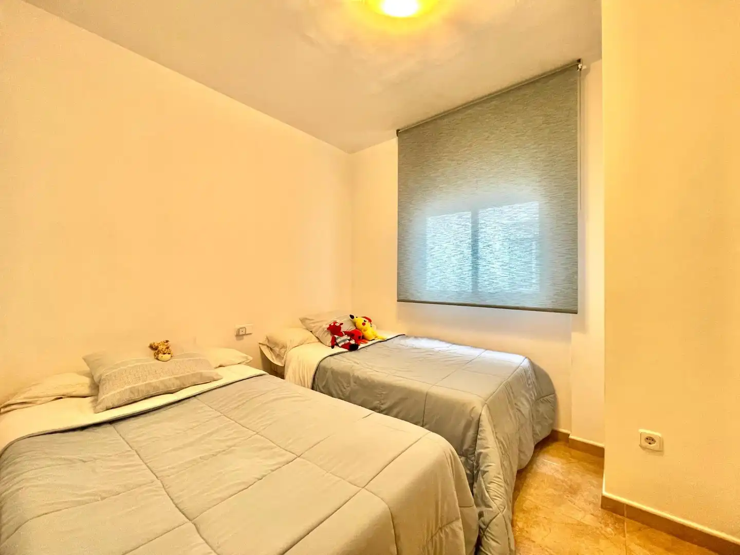 Flat for sale in Calle AUSIAS MARCH, Llombai
