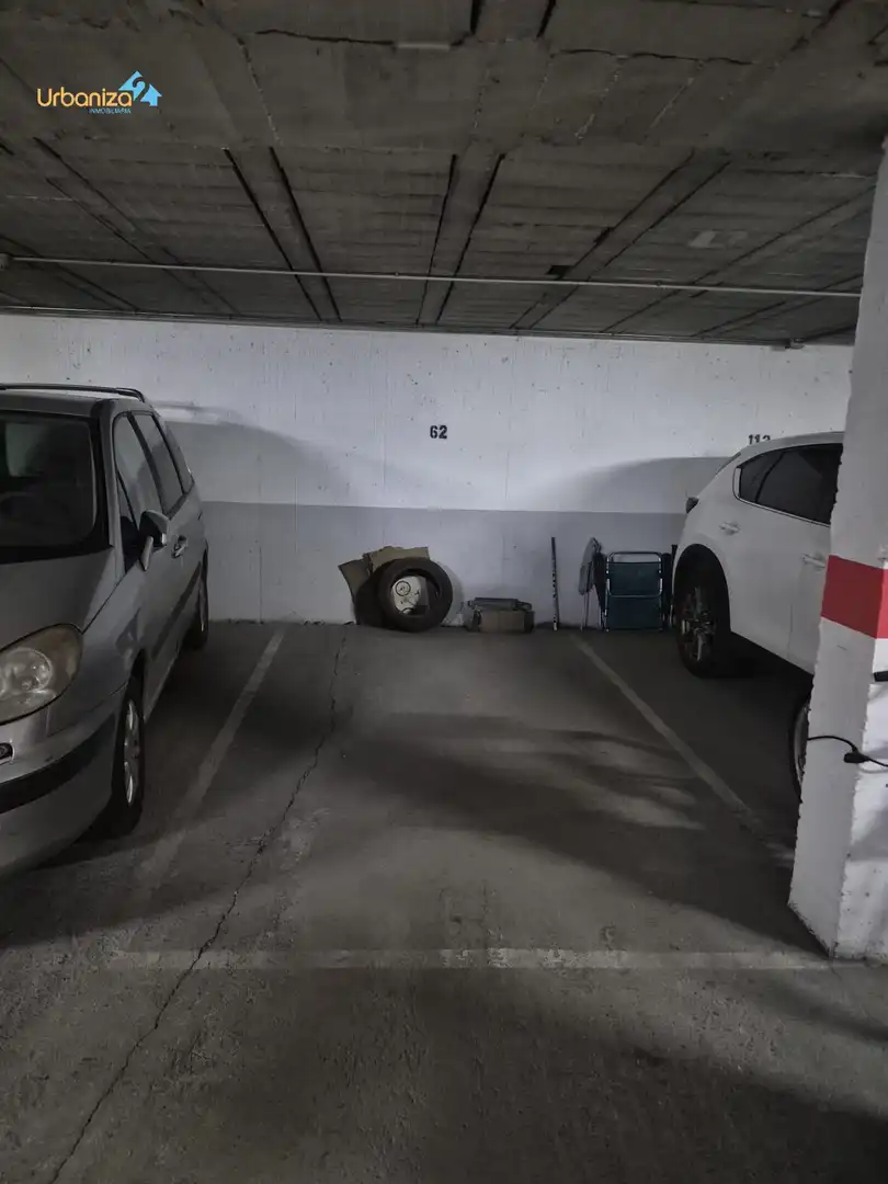 Parking de Piso en venta en Badajoz con Aire acondicionado