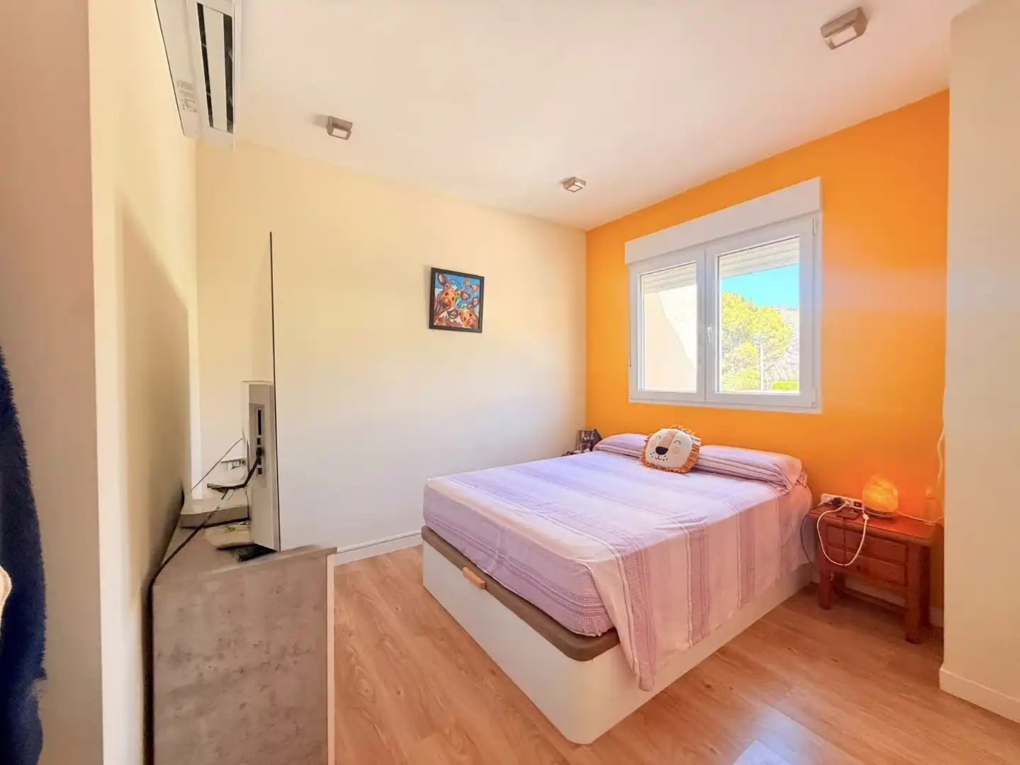 Dormitori de Casa o xalet en venda en Benidorm amb Aire condicionat, Calefacció i Jardí privat