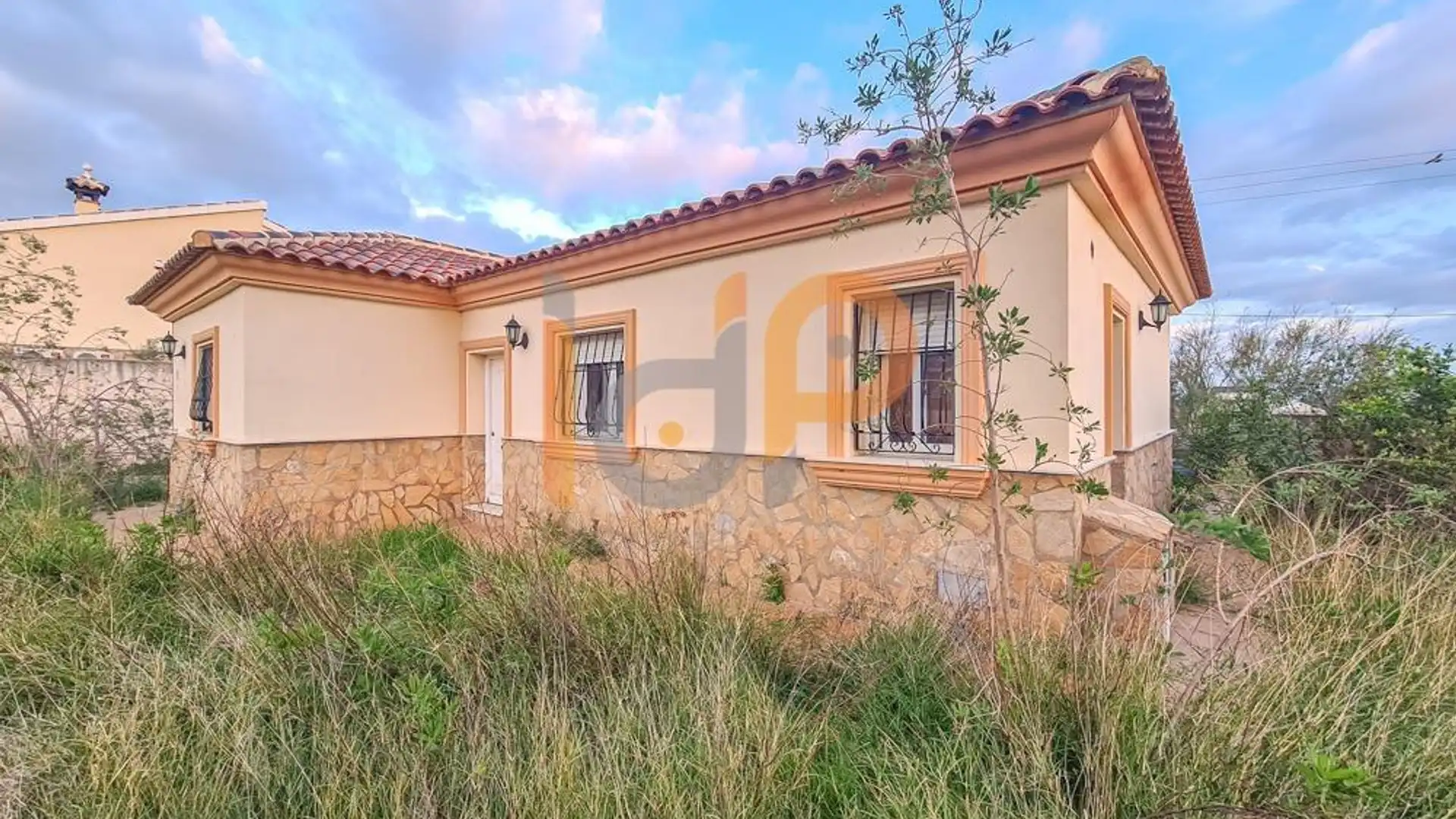 Vista exterior de Casa o xalet en venda en Zurgena amb Jardí privat i Piscina