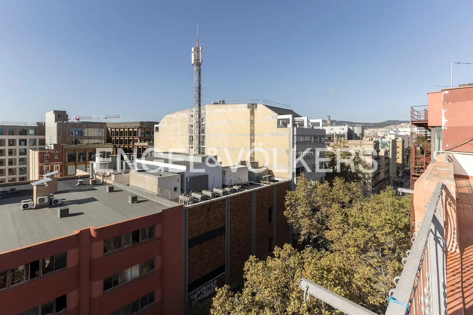 Exterior view of Flat for sale in Barcelona  with Air Conditioner, Heating and Terrace