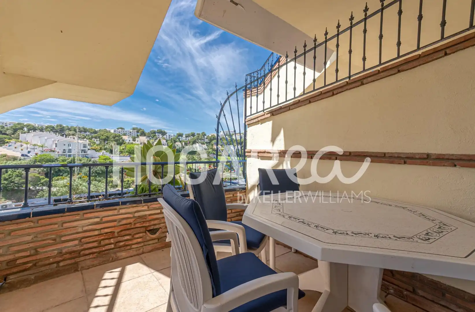 Terrassa de Àtic en venda en Mijas amb Aire condicionat, Jacuzzi i Piscina comunitària