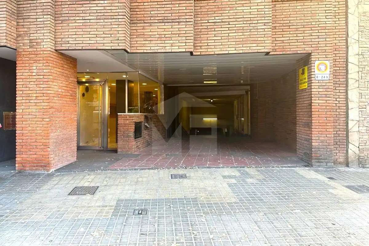 Doble amb ascensor en venda a Les Corts, imagen 9