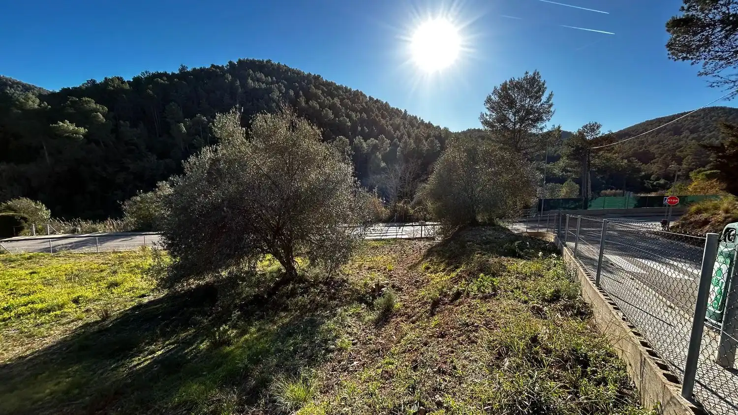 Terreny rústic en venda a Corbera de Llobregat