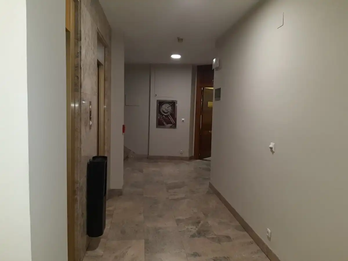 Oficina en venta en Burgos con Calefacción, Terraza y Trastero