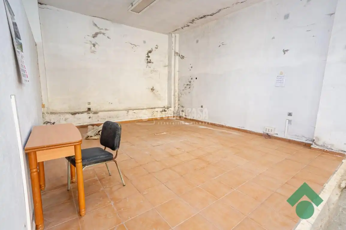 Geschaftsraum zum Verkauf in Algeciras