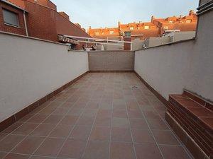 Photo 2 of Duplex to rent in Calle Castillejo, Iriépal - Taracena - Valdenoches, Guadalajara