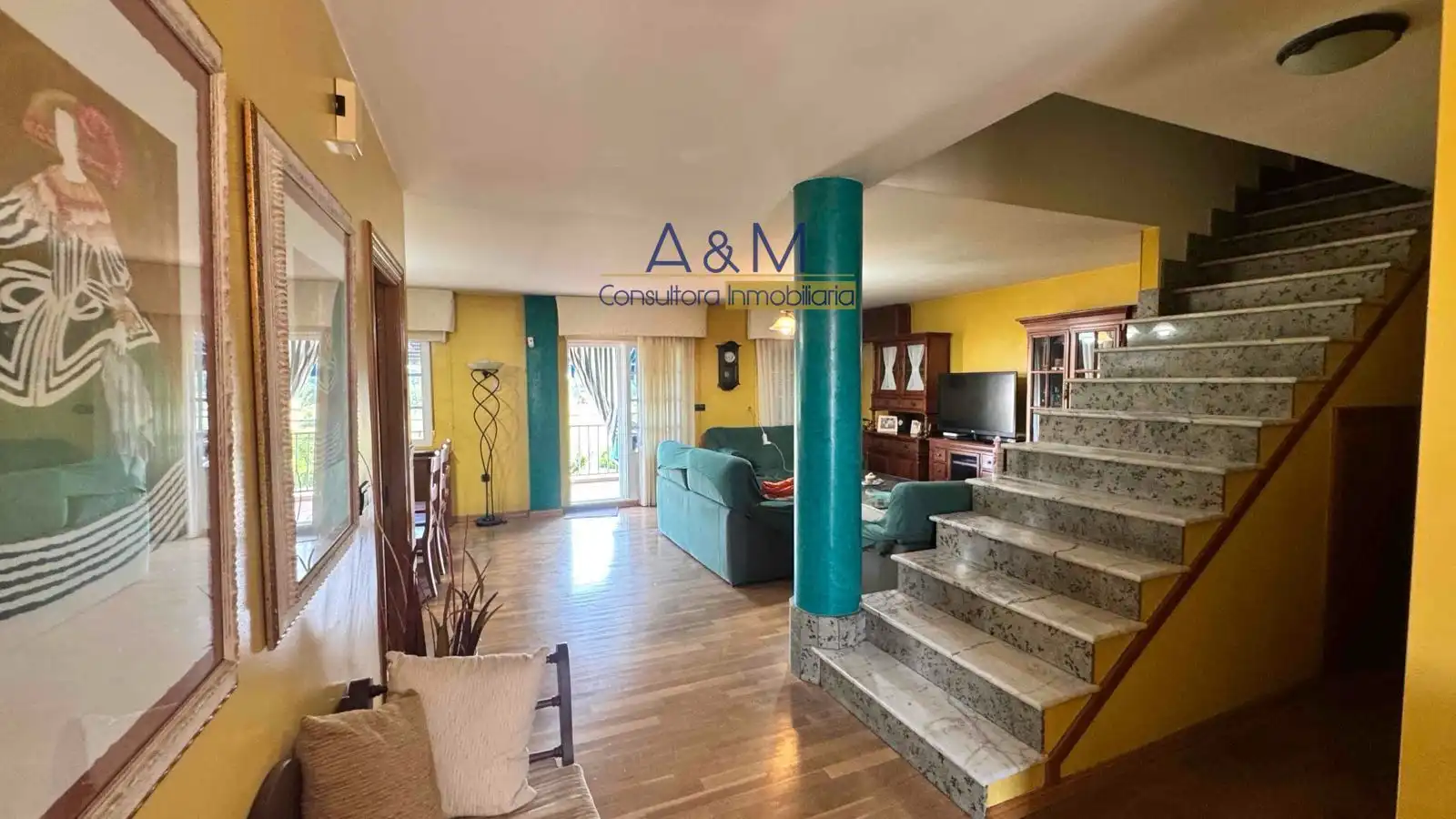 Living room of Houses for sale in Santovenia de Pisuerga  with Air Conditioner, Heating and Terrace