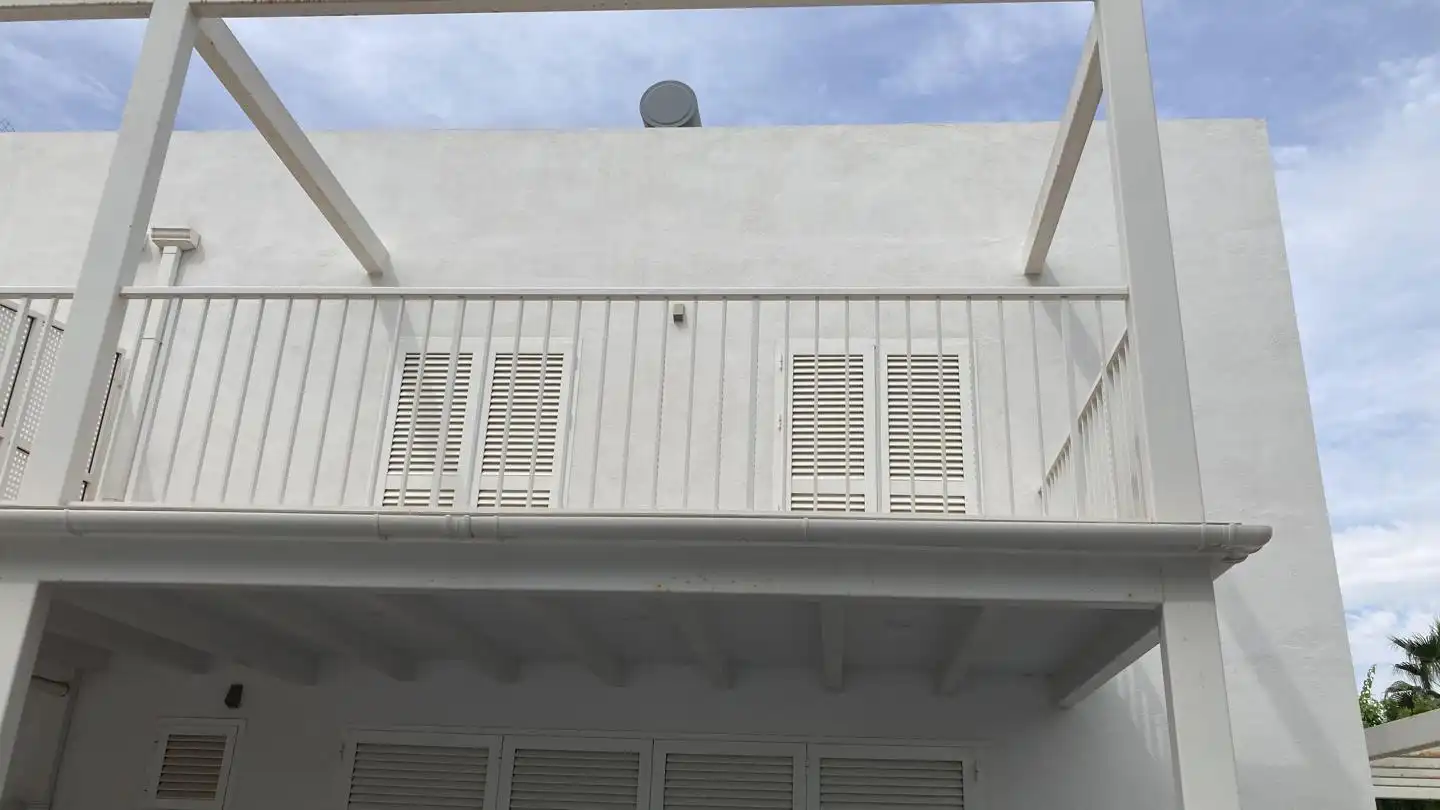 Vista exterior de Casa o xalet de lloguer en Vera amb Aire condicionat, Jardí privat i Terrassa