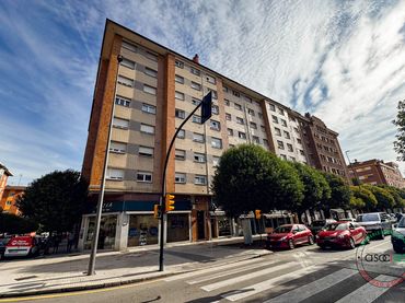 Pis amb ascensor en venda a Gijón - Avenida Gaspar Garcia Laviana 49