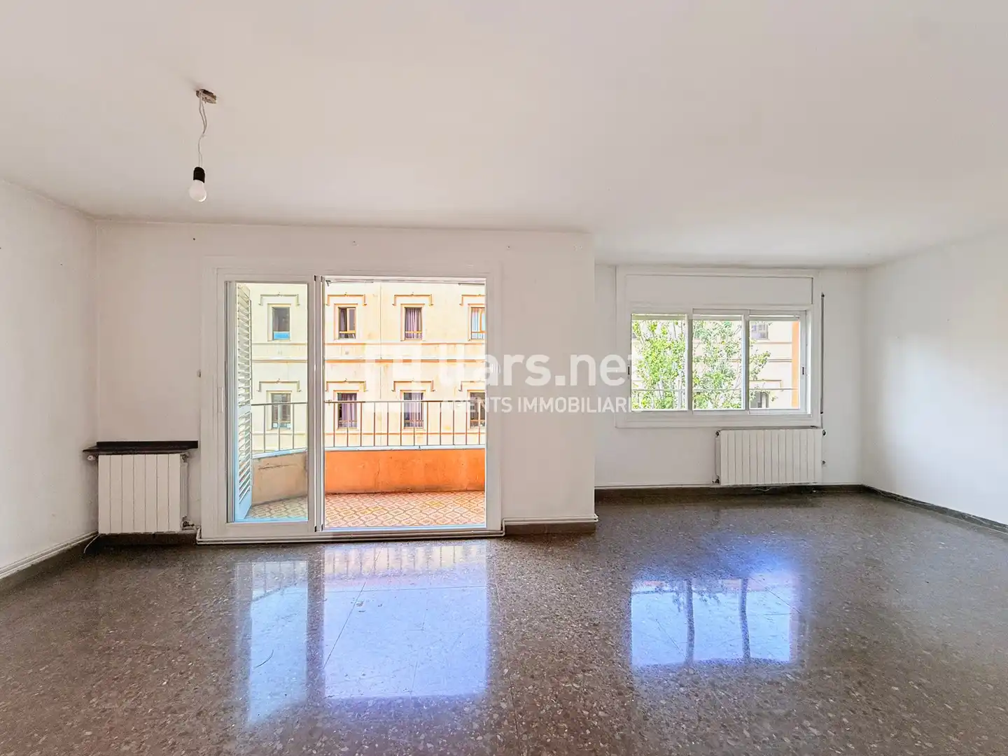 Piso con terraza en venta en Rambla de Salvador Samà, imagen 2