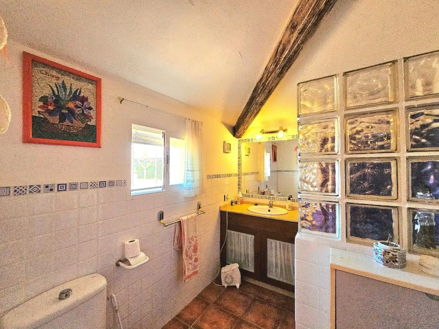 Bathroom of Houses for sale in Córdoba  with Air Conditioner, Private garden and Terrace