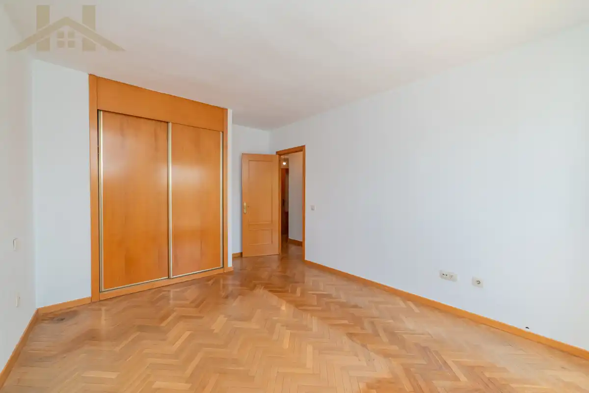 Wohnung zum Verkauf in Avenida Juan Carlos I, 76, Los Llanos - Valle Pardo