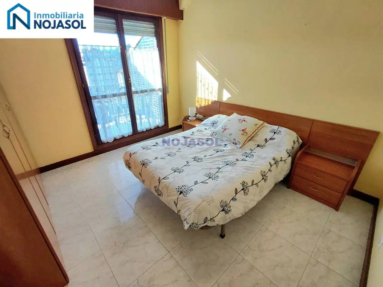 Habitación de Apartamento en venta en Ris