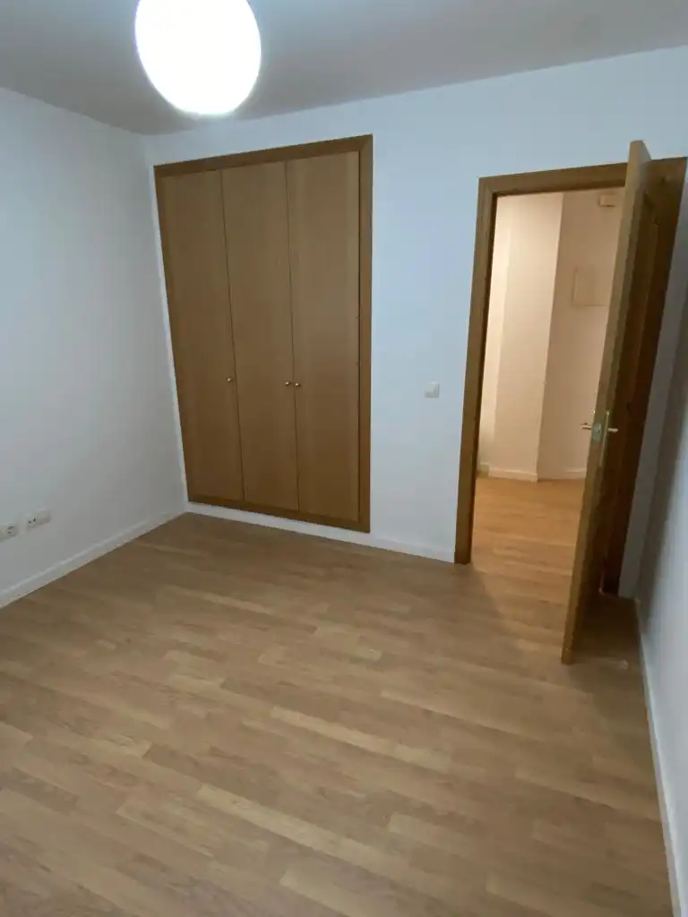 Dormitori de Apartament de lloguer en Benaguasil amb Traster
