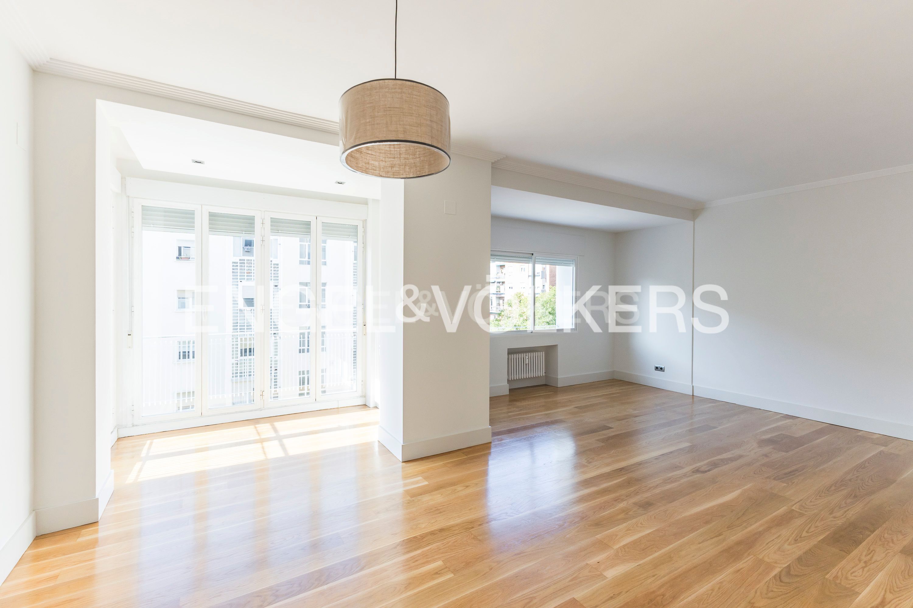 Exterior view of Apartment to rent in  Madrid Capital  with Air Conditioner, Heating and Parquet flooring