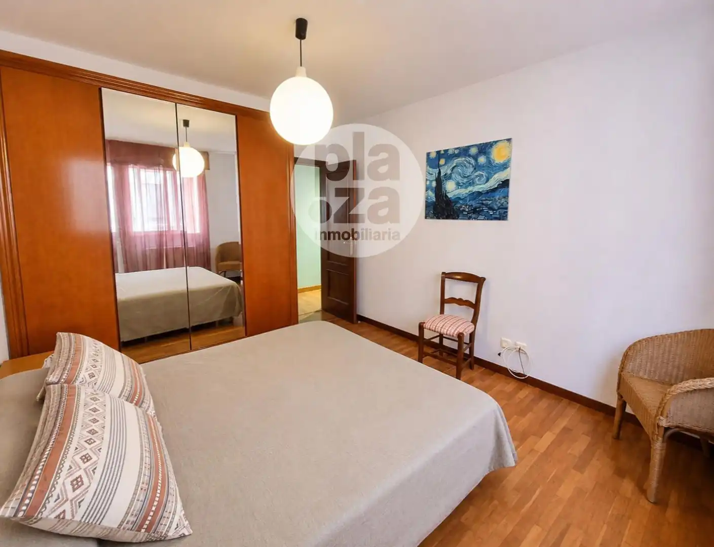 Habitación de Piso en venta en San Mamés de Burgos con Calefacción y Trastero