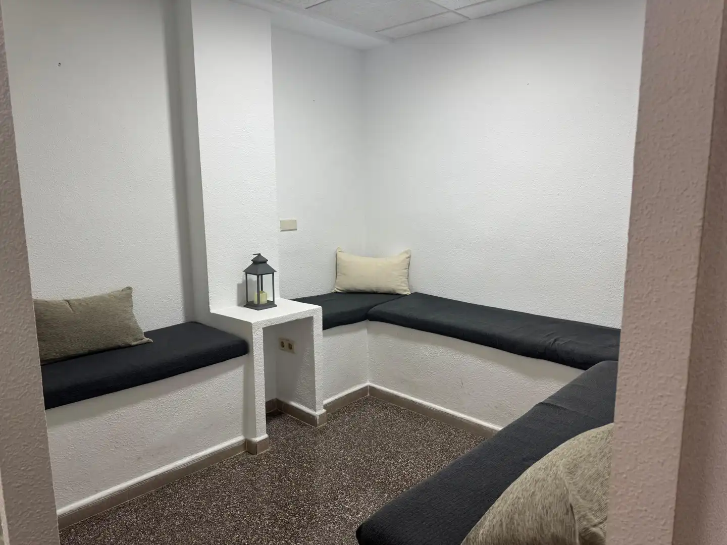 Office space with lift for sale in Carrer Poeta Miguel Hernandez 9, imagen 3