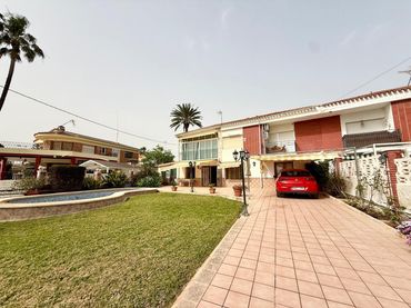 Villa con piscina in vendita a MORELLA