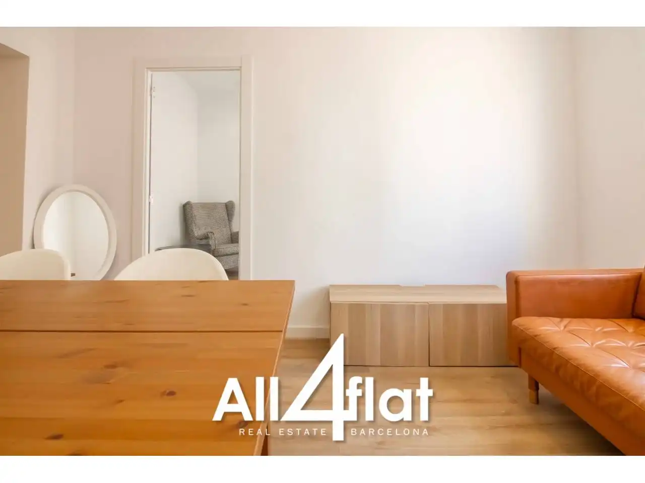 Bedroom of Flat for rent in Barcelona  with Air Conditioner and Alarm