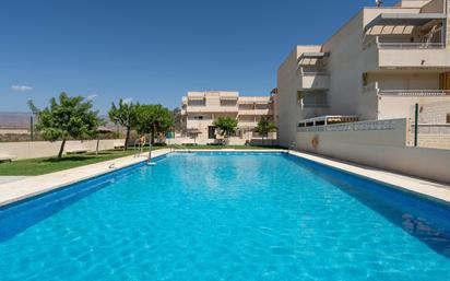 Schwimmbecken von Dachboden zum verkauf in  Almería Capital mit Klimaanlage, Terrasse und Balkon