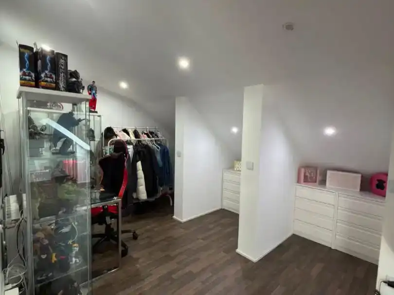 Piso en venta en Parla con Aire acondicionado, Piscina y Balcón