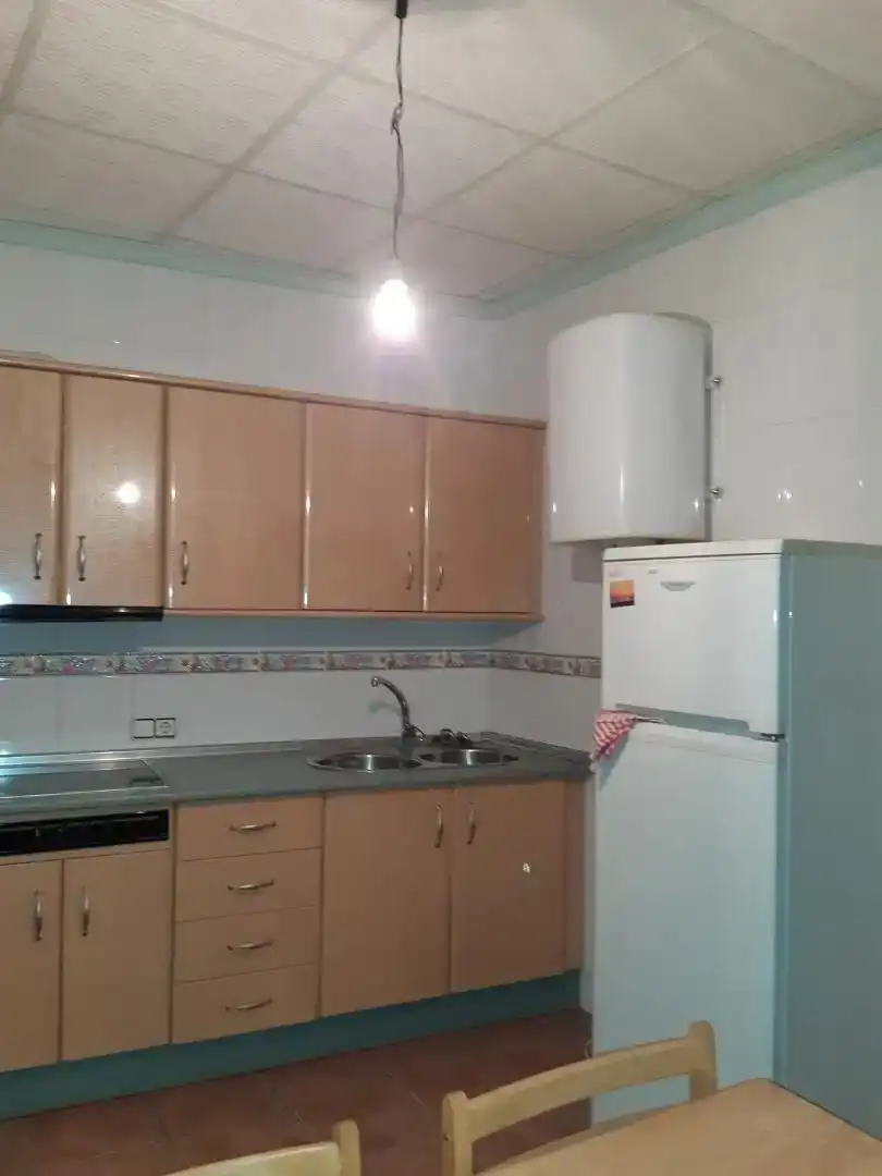 Cuina de Casa adosada en venda en Orcera amb Moblat, Forn i Rentadora