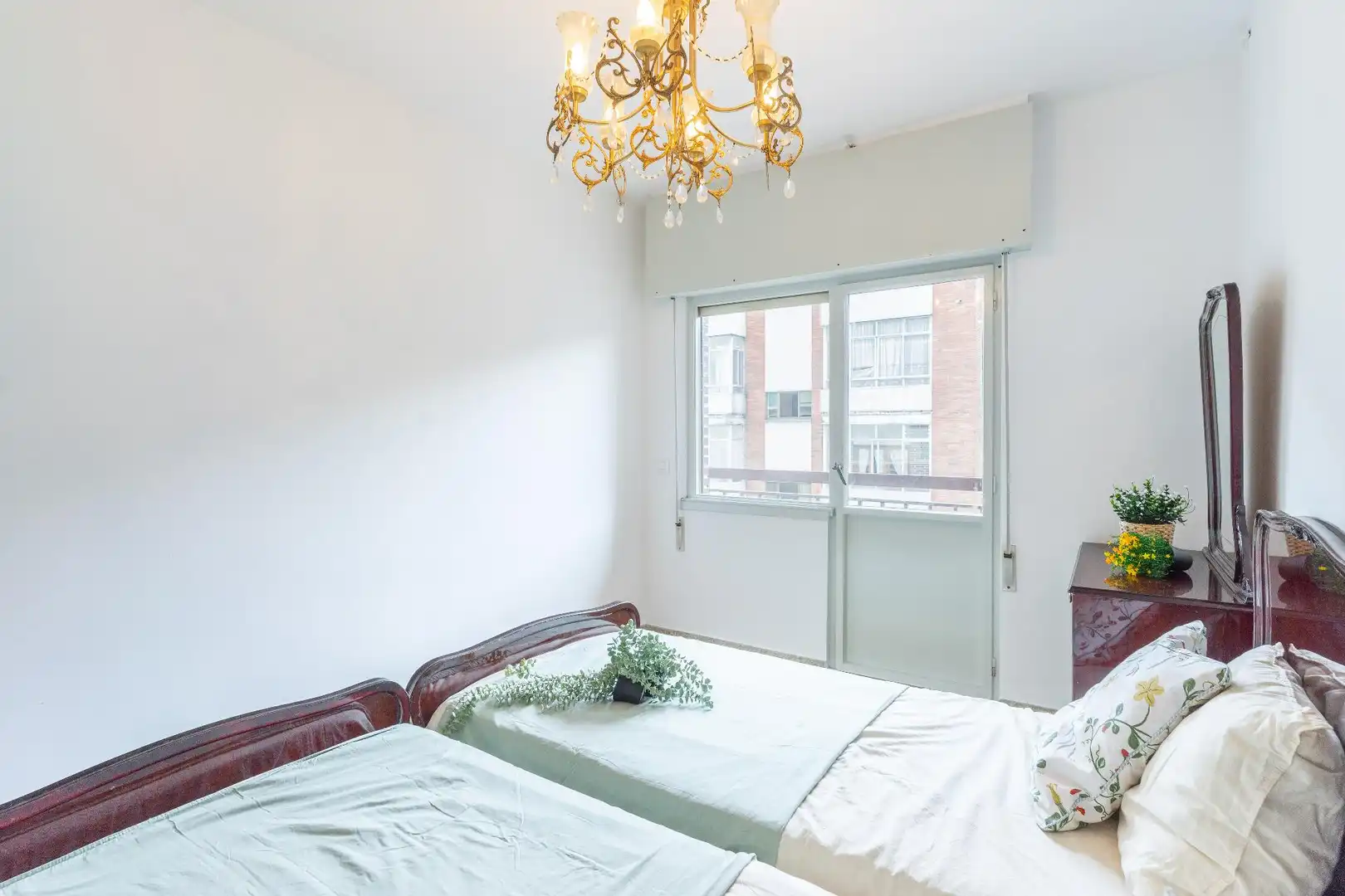 Bedroom of Flat for sale in Aller  with Terrace, Storage room and Furnished