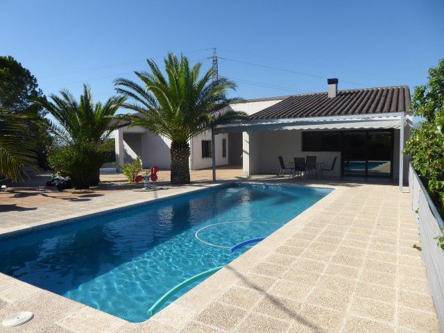 Swimming pool of House or chalet for sale in Tortosa  with Terrace