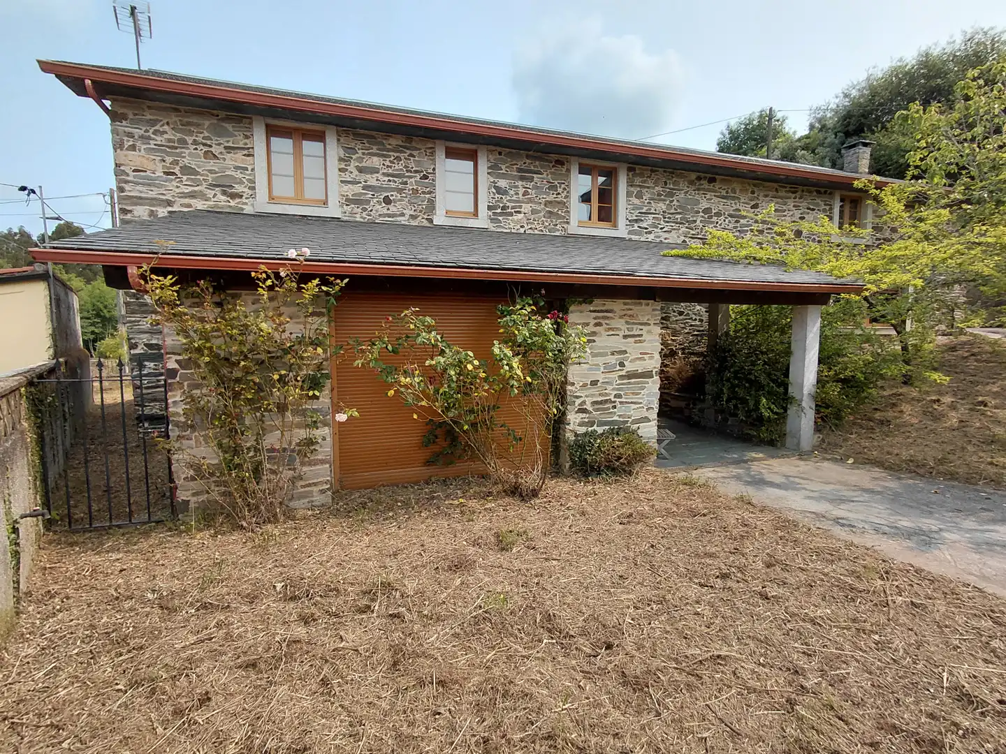 Vista exterior de Casa o chalet en venta en Betanzos con Calefacción, Jardín privado y Trastero