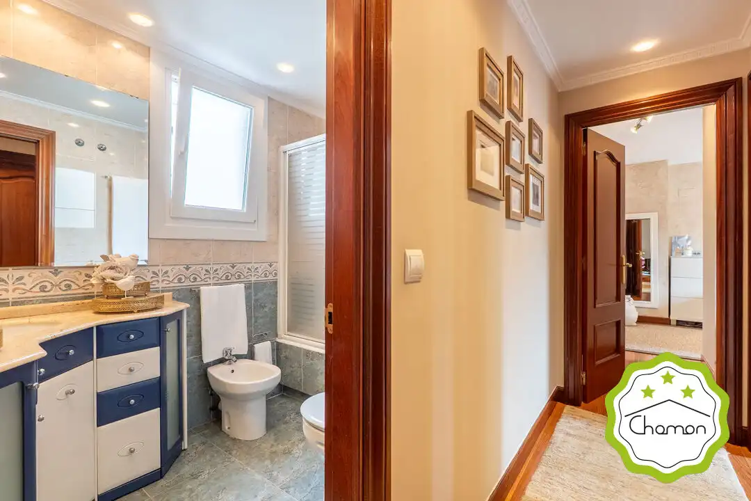 Flat for sale in Iralabarri