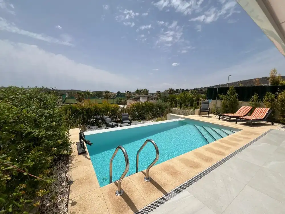 Chalet con piscina en venta en Algorfa, imagen 2