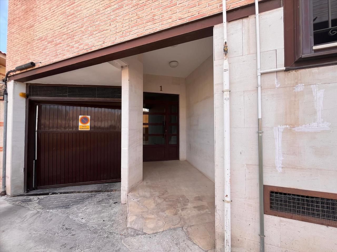 Garage for sale in Bargas