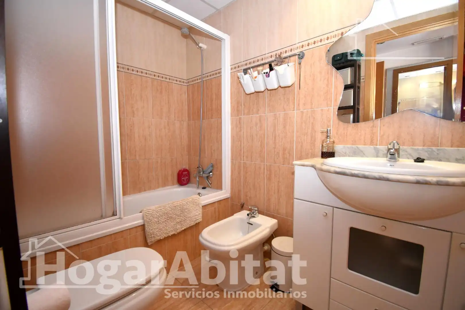 Bathroom of Flat for sale in Torrent  with Air Conditioner, Heating and Furnished